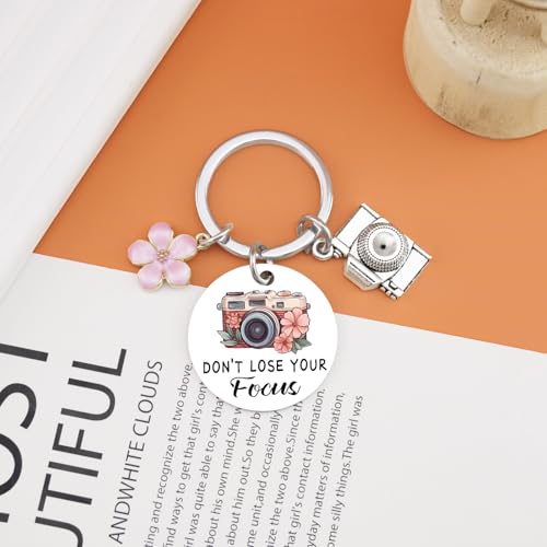 UIWIHHP Cool Photographer Gifts for Women Men Cute Camera Keychain Gift for… - Image 2