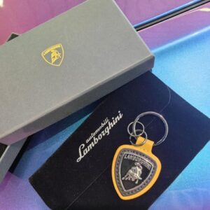 YJQFB Car Key Chain for Lamborghini Urus/Huracan/Aventador KeyRings Key Holder Key Cover…