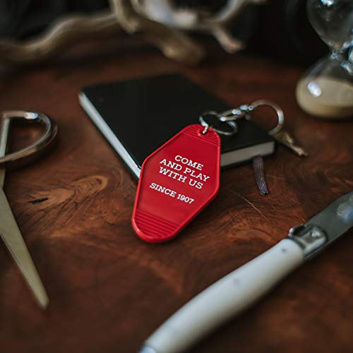 Chillkat Vintage Hotel Motel Keychain (Red Overlook Hotel) - Image 2
